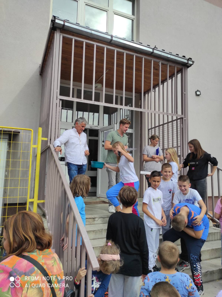 IMG-82c041dc6156807ffebc72bd5a84553b-V.jpg IMG-82c041dc6156807ffebc72bd5a84553b-V.jpg